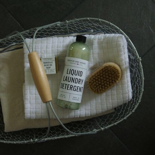 Liquid laundry detergent - 1 Liter