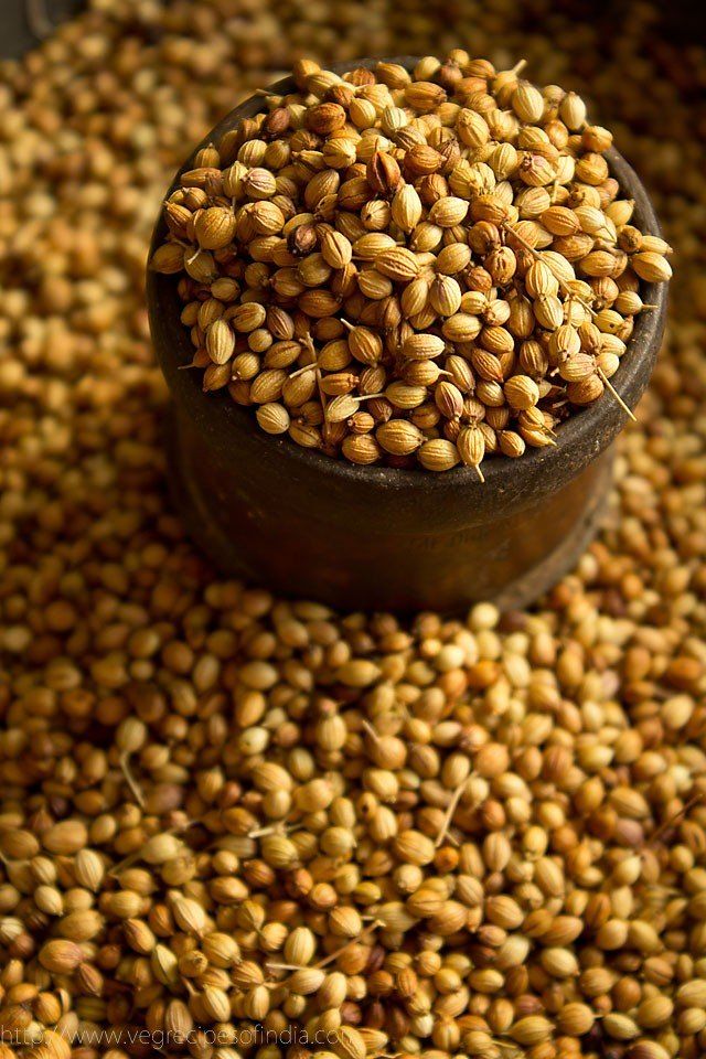 Whole Coriander (Khada Dhana, 200 Gms)